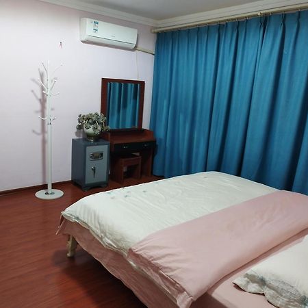 空中花园民宿 贵阳火车站店 Esterno foto